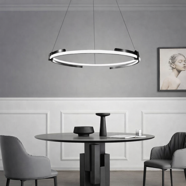 LED люстра у чорному кільцевому каркасі Ø 80 см