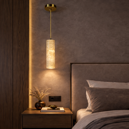 Світильник із підвісним циліндричним травертиновим корпусом Ø6,5х23 см