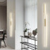 Настінний світильник WAND у латунному корпусі 80 см