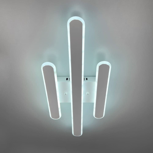 Стельова LED люстра в білому корпусі 62х25х6 см